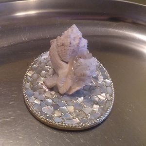 Geode, quartz crystal, shells